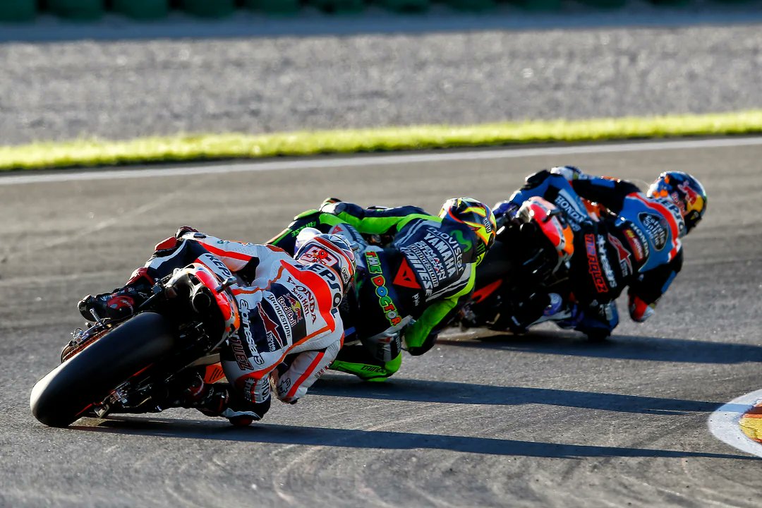 Atan170582's tweet photo. 2014 Valencia MotoGP Test 😁 https://t.co/twtdPfgkY9