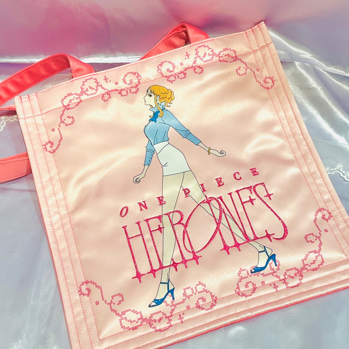 オススメ商品】 ONE PIECE HEROINES グラフィックトートバッグ NAMI