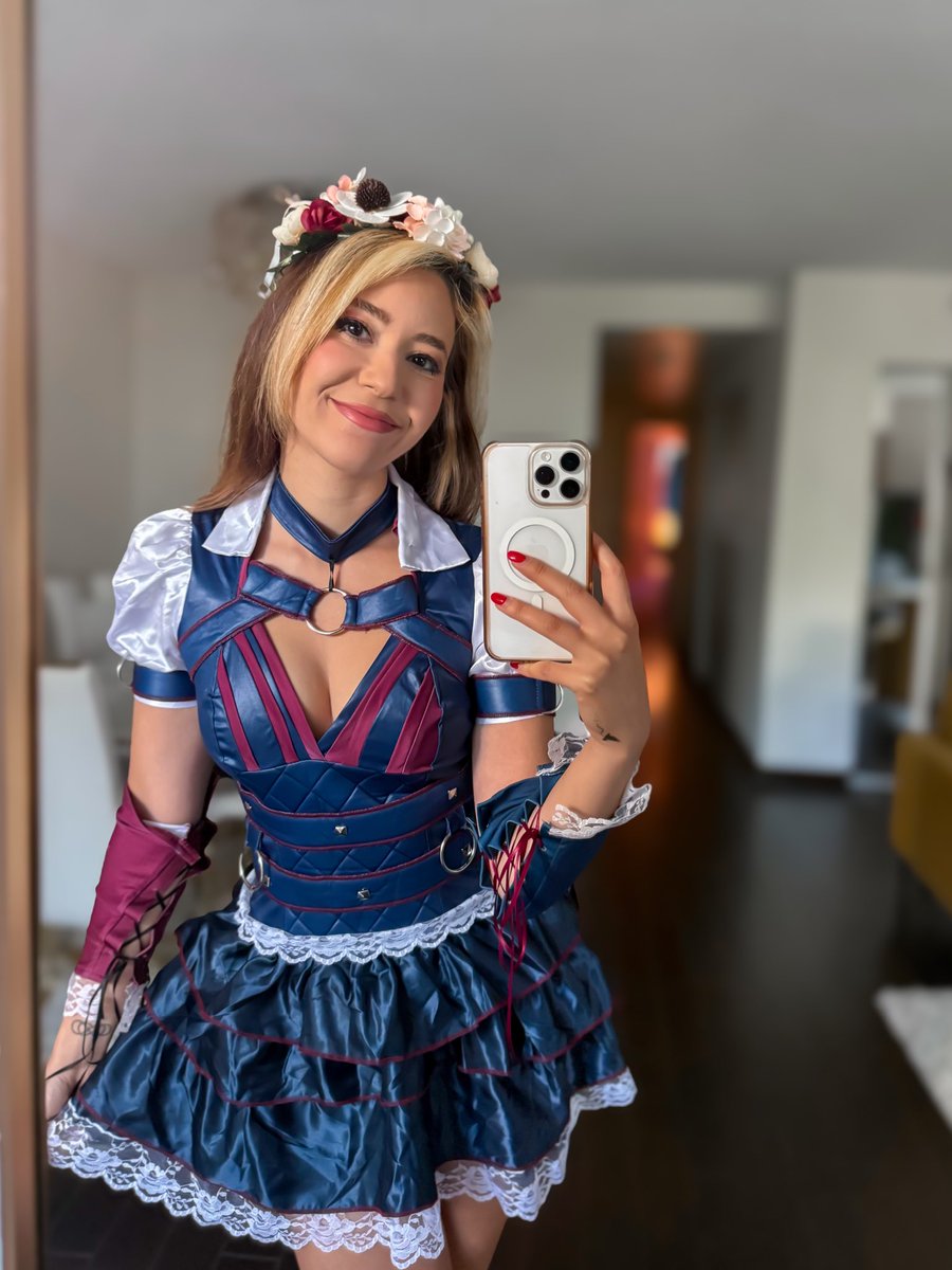 Fuzhpuzy's tweet photo. LIVE! ⚔️ FIRST TIME checking out Granblue Fantasy: Relink - Endless Ragnarok! Come hang out and experience it with me 💙 #Relink #EndlessRagnarok #ad https://t.co/ke9Rlsgej8