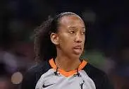 jarjarbink87427's tweet photo. Guess who was the ref that overturned the correct call of Fever ball and White had to challenge the retarded, bias official. This one Gerda Gatling⬇️⬇️⬇️ @IndianaFever https://t.co/SD5Mzme4dL