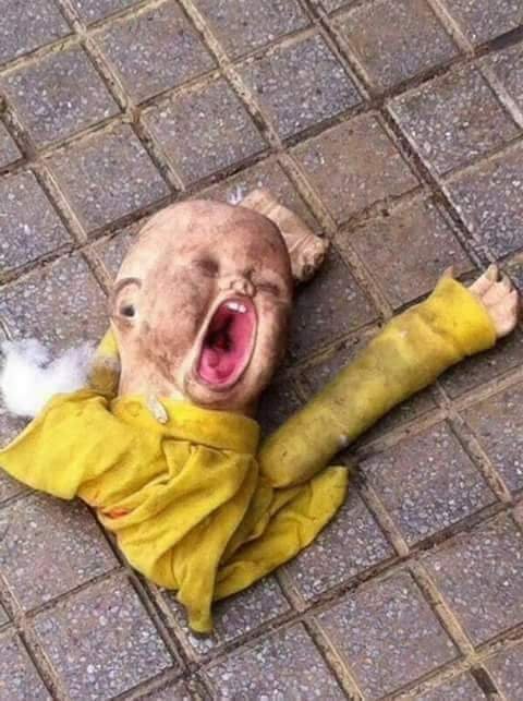 Mrx61104601's tweet photo. @AlexicoReborn El Kishibe se saltó la primera misión de capturar al demonio pollo y la llevo directamente a matar a Dios, totalmente canon https://t.co/qPcOcvJmzX
