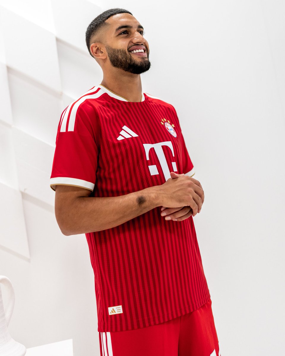 ActuFootMaroc's tweet photo. 🚨 𝗥𝗘𝗦𝗣𝗘𝗖𝗧 | Ismael Saibari portera le 𝗡𝗨𝗠𝗘́𝗥𝗢 𝟯𝟰 en hommage à Abdelhak Nouri ! 🇲🇦❤️

La fraternité marocaine. 👏🏼 https://t.co/57KI9WSqM4
