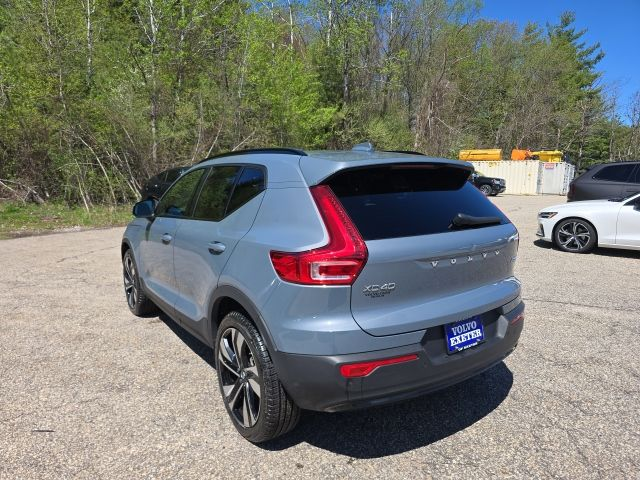 VolvoCarsExeter's tweet photo. This 2023 #VolvoXC40 B5 Plus Dark Theme SUV is Certified Pre-Owned with a Thunder Gray exterior, all-wheel drive, and one previous owner. 

Learn more: https://t.co/tYjimNY0lf https://t.co/Kj5R14KJhe