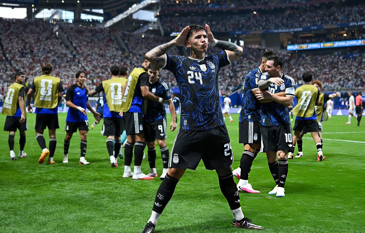 _wsn8's tweet photo. 📸 || Enzo Fernandez✨🇦🇷🩵
#FIFAWorldCup - #Argentina https://t.co/b1N4d9eAAQ