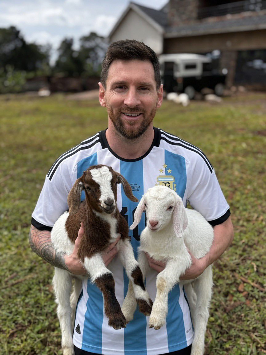 ItsJeffreyJeff's tweet photo. La MESSI with 2 assists https://t.co/TcQYlvaplO