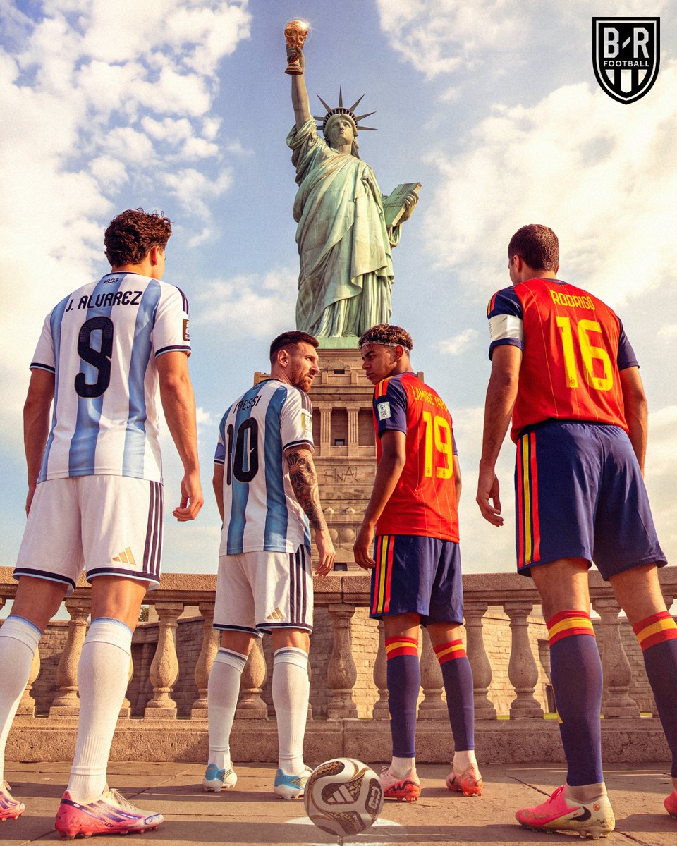brfootball's tweet photo. EUROPEAN CHAMPS VS. DEFENDING WORLD CHAMPS.

SPAIN VS. ARGENTINA.

THE WORLD CUP FINAL IS SET 🍿 https://t.co/atXvh9Fq0l