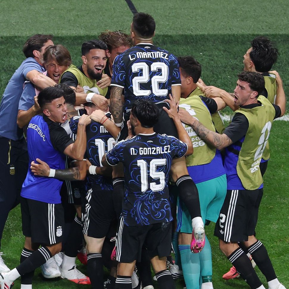 centregoals tweet picture