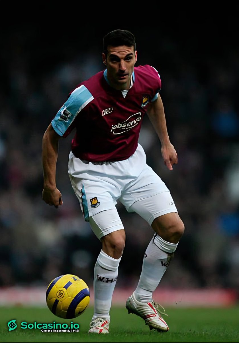 actualtransfers's tweet photo. Lionel Scaloni (27) - Deportivo La Coruña to West Ham United on loan (2006) https://t.co/UPY6UlwrdS