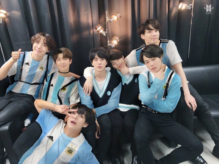 RiseOnBangtanAr's tweet photo. NOS VEMOS EL DOMINGO BANGTAN NNN https://t.co/1AqsdgXBL7