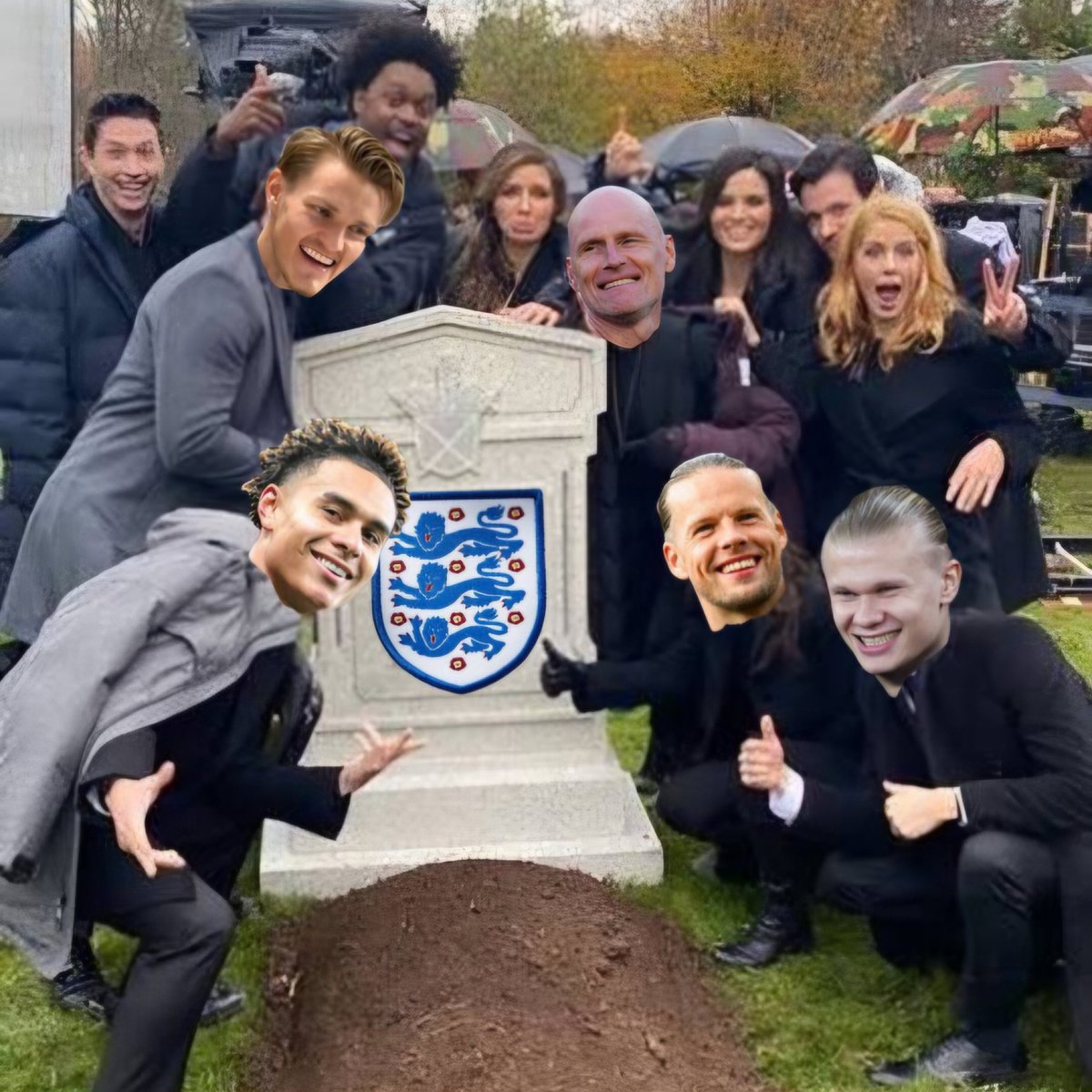 Rovic87's tweet photo. Yeees! Get fucked, England! You cheating twats 🖕🖕🖕 https://t.co/DRATBGQJD8