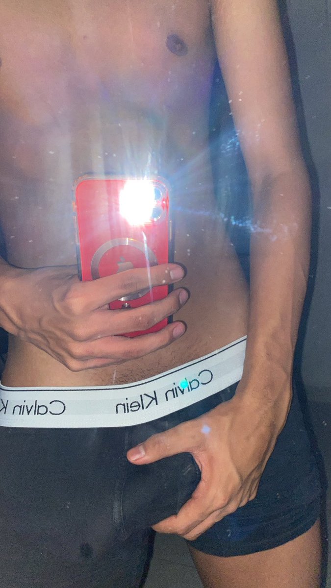 yosoygabrixl_'s tweet photo. Chudai 🥵🍆
RT@yosoygabrixl_ para mas🔥 https://t.co/74ry8moZ9a