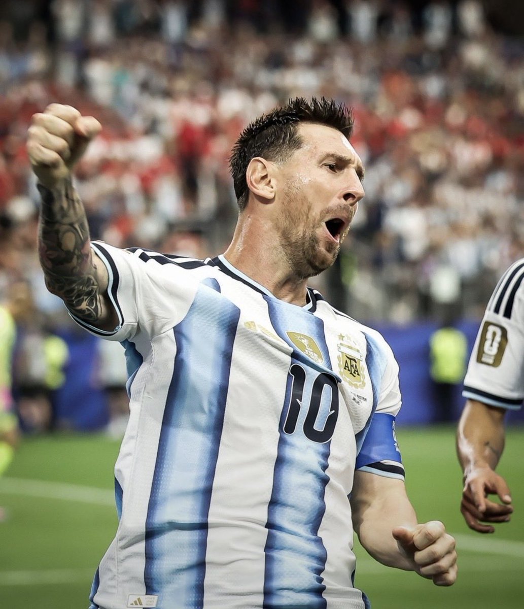 Xolani_1937's tweet photo. Three World Cup final for Messi

2014, 2022 and 2026 https://t.co/LWUD6o98Zl