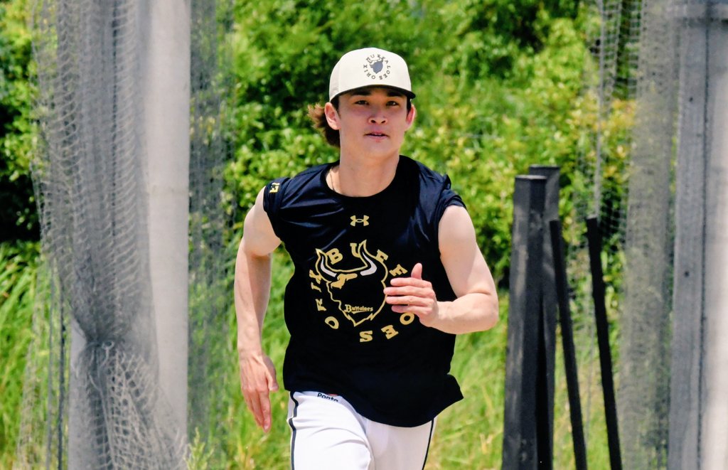 kita02YP's tweet photo. 【#オリックス 7月15日 舞洲④】

#寺西成騎 投手
#乾健斗 投手
#森陽樹 投手(#大阪桐蔭高)

(7月16日は全体練習はなく、自主練習になるそうです)

#ベースボールキング
#Bs2026 https://t.co/UGmn4ADwvy