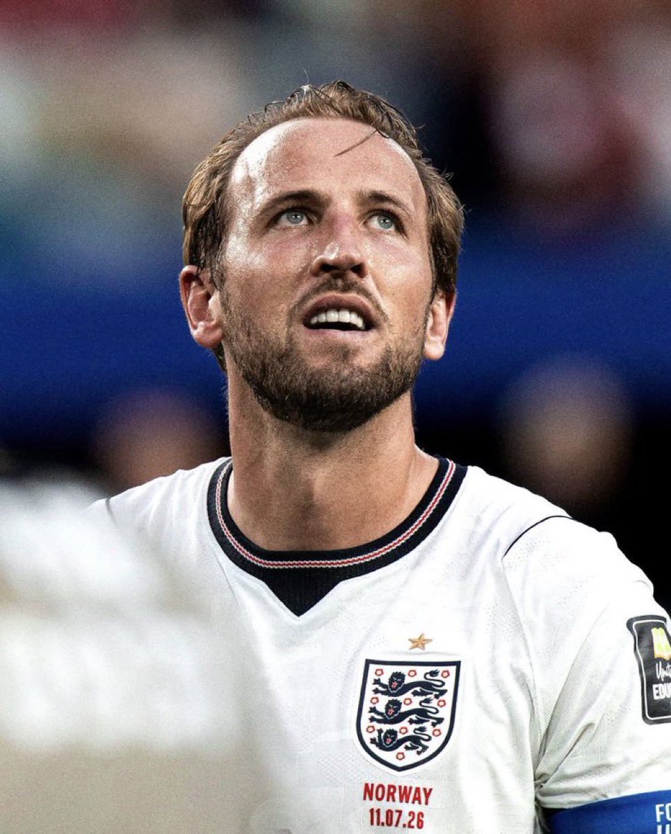 Ash_coys tweet picture