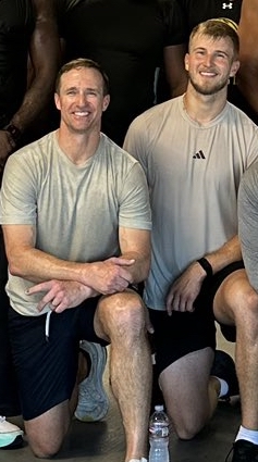 JonoBarnes's tweet photo. @tylershough2 @ToddDurkin @drewbrees Tyler you don't know how much this shit means something to us man!!! This shit more than a game!!!! https://t.co/syddNHwjLx