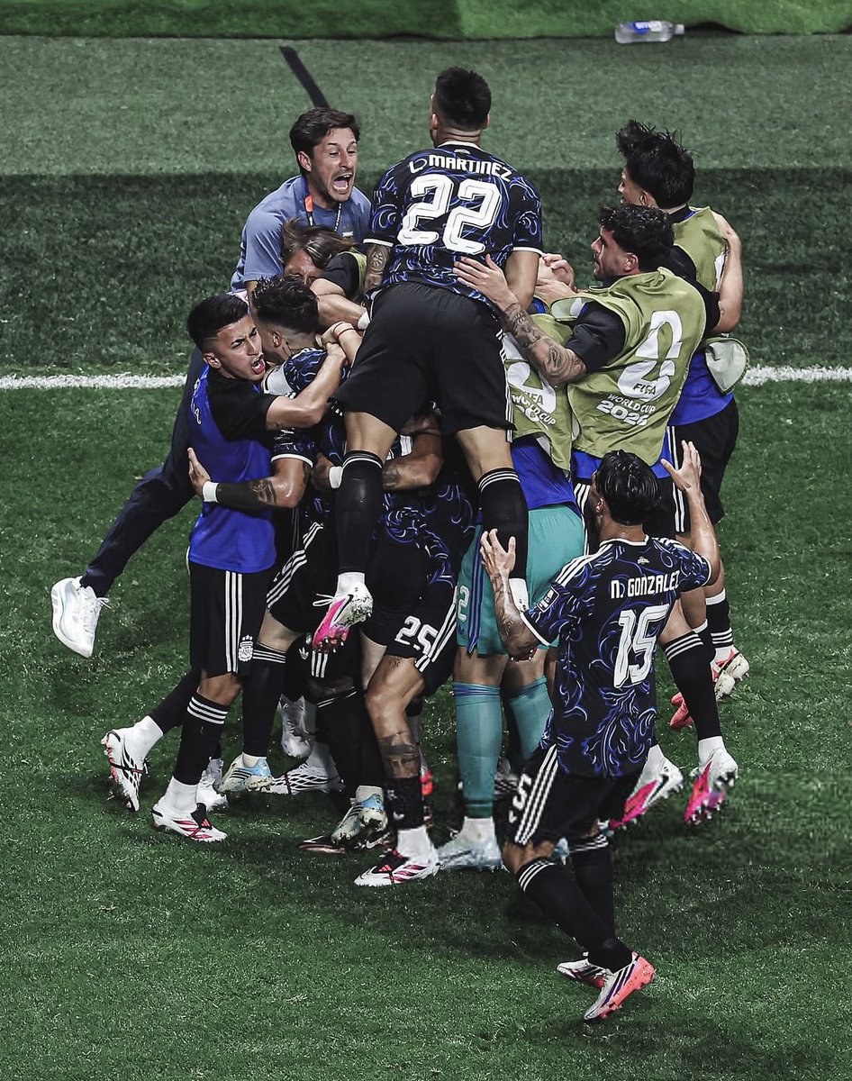 KamaliBaligh's tweet photo. Vamos Argentina.... One more to go 
#argentinië #messi https://t.co/exL2xtvKTd