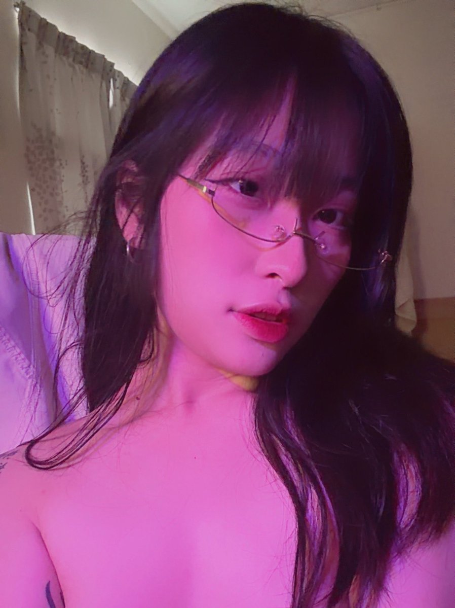 ji9874's tweet photo. 宜蘭現在或今天應該沒有人了吧？

有要約會跟認親口交的麻煩趕快加Dc色群

今天台北、新北7/16開放認親口交跟約會

⭐️7/17 禮拜五台南開放認親口交、約會

⭐️7/18  禮拜六桃園開放約會、認親口交

⭐️晚上會群組公布地點

（Dc色群可以密到約會等等我置頂有連結）

#台北 #新北 #宜蘭 #桃園  #台南 https://t.co/n2fUvBF7Kr