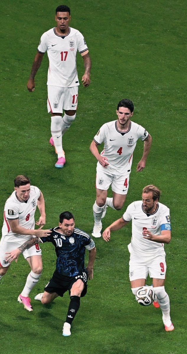 AlejanGarzon's tweet photo. Que lindo ver como nos tenían miedo los Ingleses https://t.co/21Og77tjnK