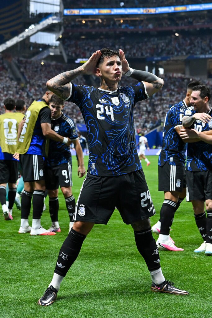 perfectIycmiIa's tweet photo. RESPETEN LOS RANGOS ARGENTINA FINALISTA https://t.co/hhkUj9qNOG