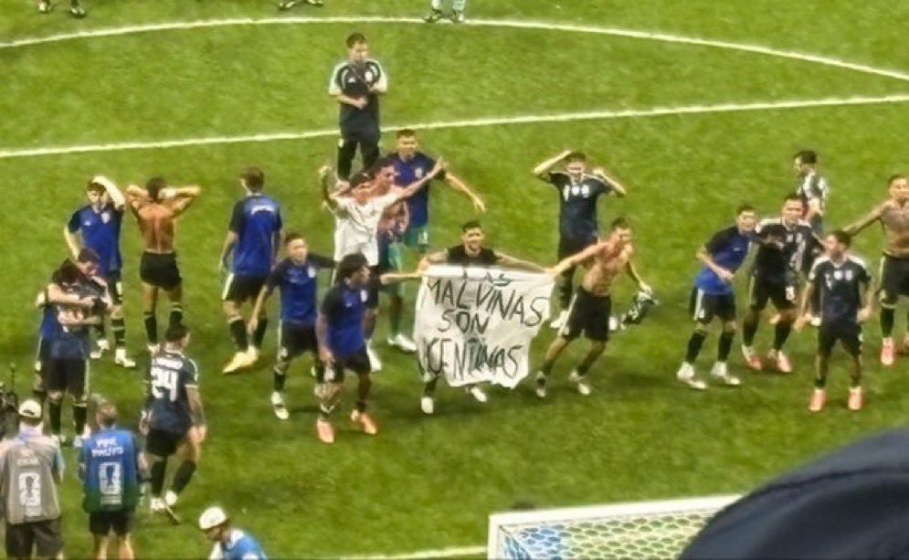 a_lautaro1O's tweet photo. Las Malvinas Fueron, son y serán Argentinas. https://t.co/xGc8cZqqvd