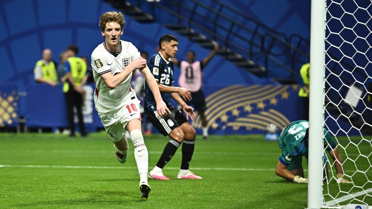 sacragarcia's tweet photo. La Selección de 🇦🇷#Argentina vino de atrás y derrotó a la de 🏴󠁧󠁢󠁥󠁮󠁧󠁿#Inglaterra; ahora enfrentará en la gran final del #mundial2026🏆⚽ a la selección de 🇪🇸#España https://t.co/2mr0xP3fjN