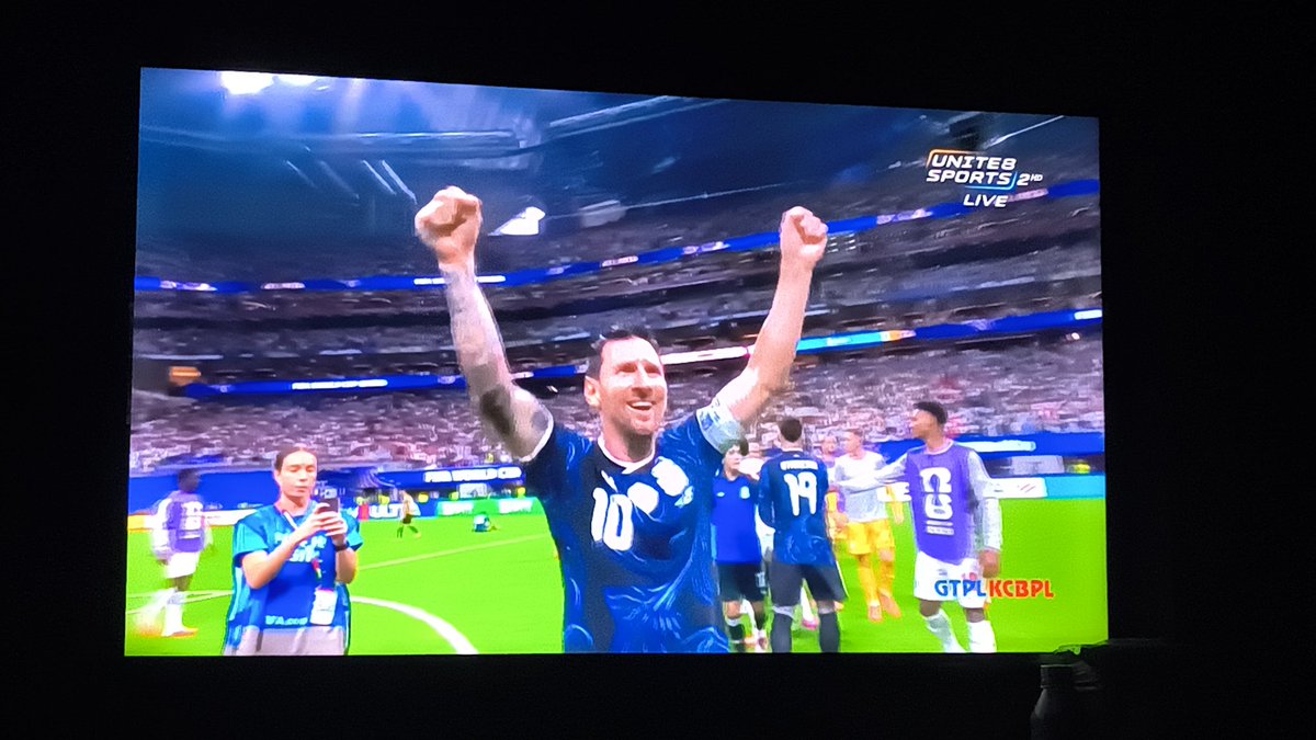 ZicoUnitedSc's tweet photo. Scaloni played his trump card today. He was the real Man of the Match. His three substitutions—Otamendi, De Paul, and Montiel—completely changed the game.
#mundialdefútbol2026 #FIFAWorldCup #Messi https://t.co/CmuQq6slnk