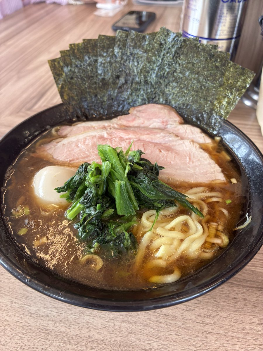 take_it_easy_rb's tweet photo. おはようございます🍥🍜
本日もよろしくお願い致します😊🍥🍜 https://t.co/uRi9ZAzL0m