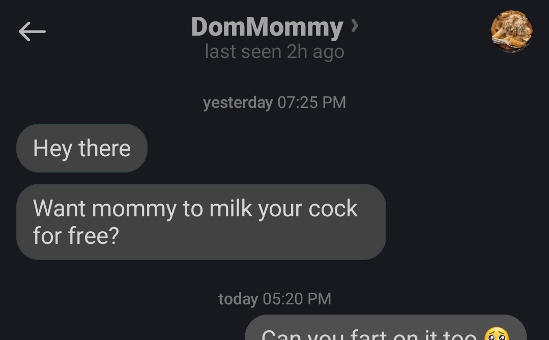 PKPatchworks's tweet photo. These ifunny bots flirt aggressive as hell 😭 https://t.co/Eg1IOiV94W
