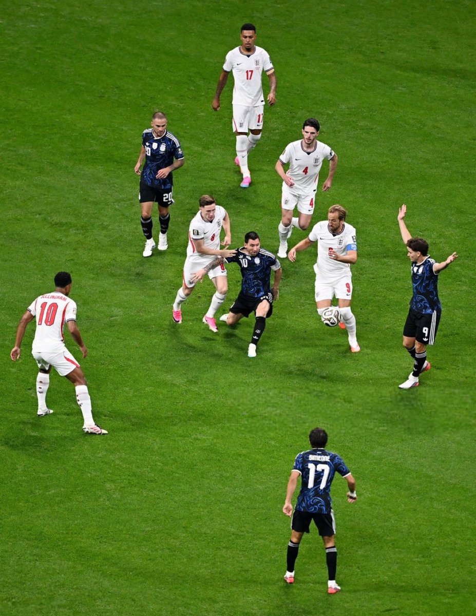 PachecoCardona's tweet photo. @Chuchitzu Que difícil ser hater del mejor jugador de todos los tiempos https://t.co/XBFy6u0WNz
