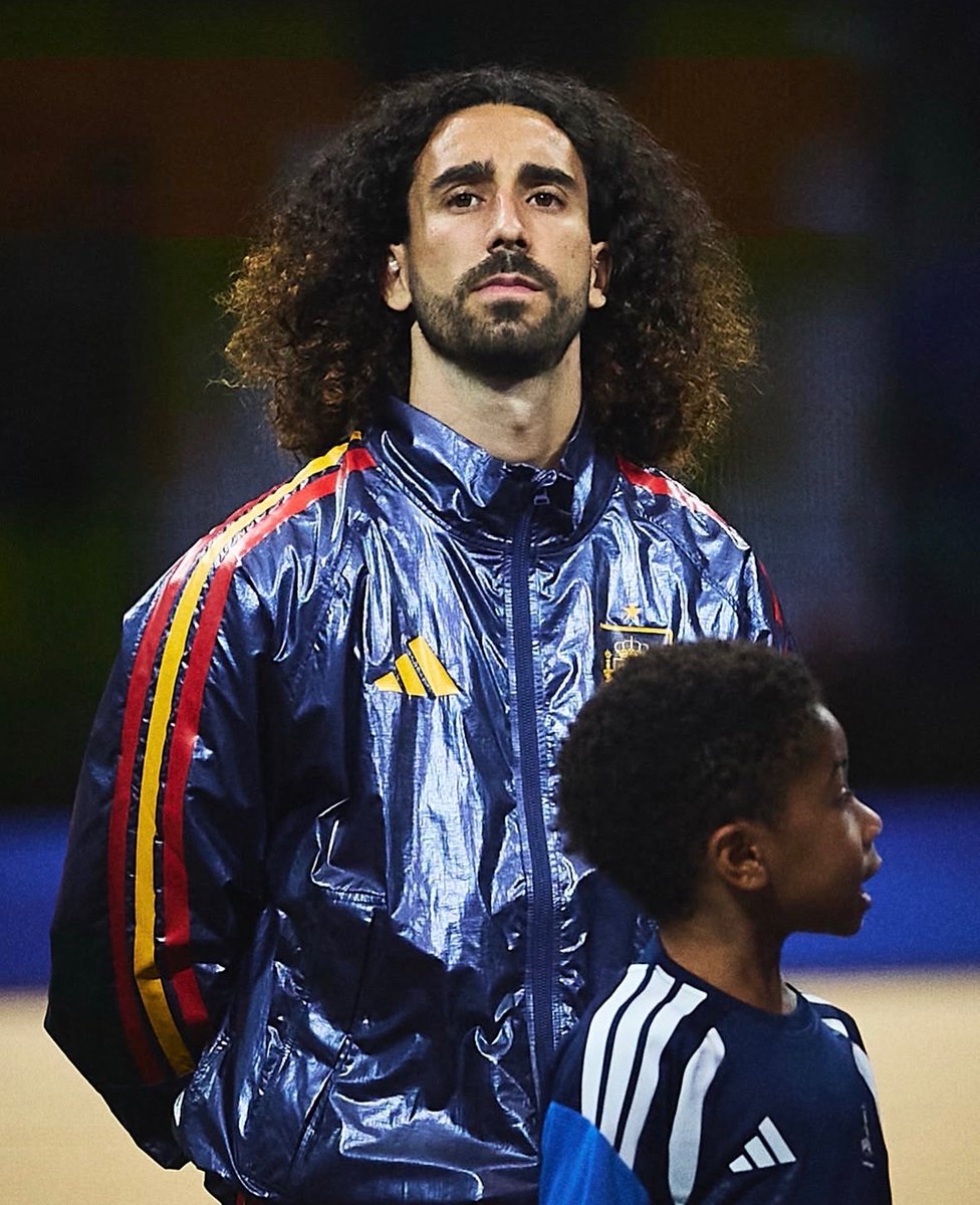 MadridXtra's tweet photo. Only one remains. 🇪🇸 https://t.co/lkWk8dzawh