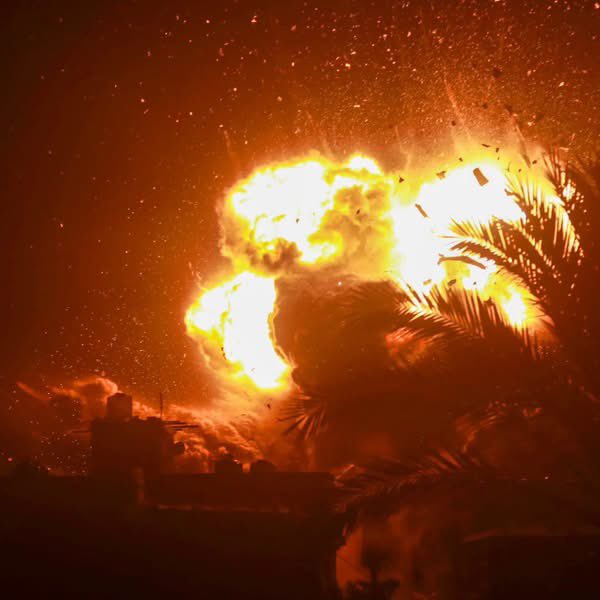 Tamer_Alnoaizy's tweet photo. Gaza City is under a ceasefire at this moment.

Speak about us. Write about us. Do something. Don't remain silent!! https://t.co/BnFoawQz1J