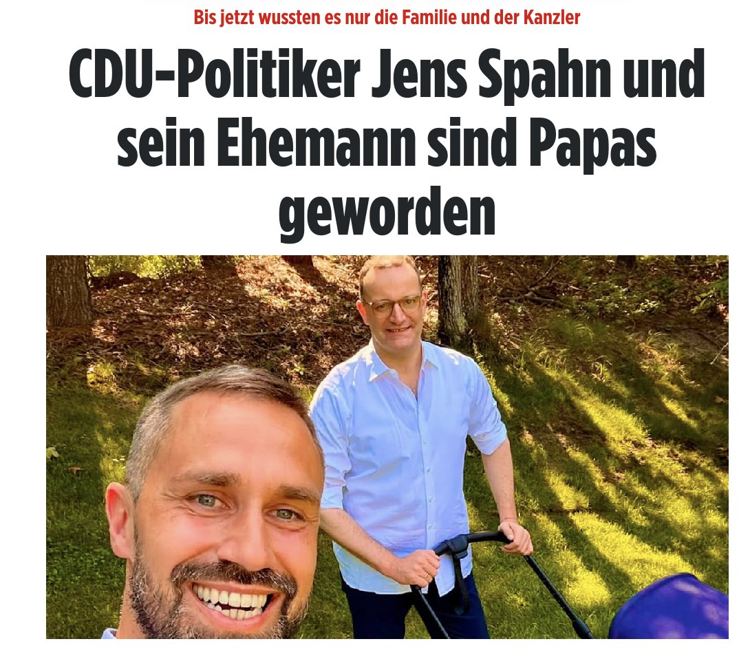 mr_jenswinter's tweet photo. Übrigens jedes Mal dasselbe: Bild feiert Menschenhandel von schwulen Spitzenpolitikern. https://t.co/hoFORGHaAL