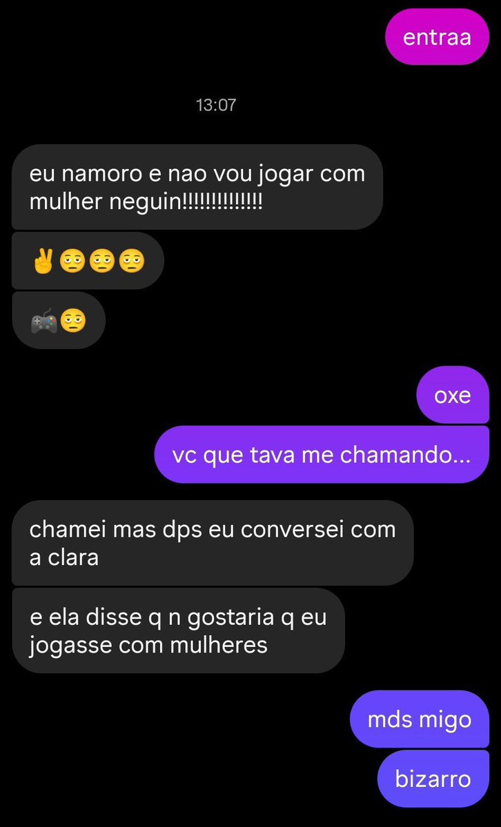yah_nxs's tweet photo. aquele amg q vc não consegue jogar junto pq a namorada dele é loka https://t.co/QHWYYxUY9d