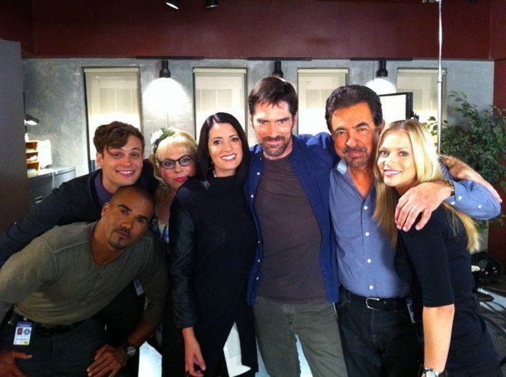 MysterysVortex's tweet photo. I want to do a Smosh Cast as Criminal Minds characters but I don't know if that's too niche... https://t.co/AQaU2A3TIl
