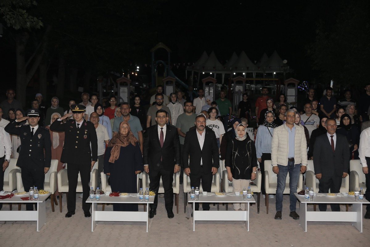 TCHalkapinr's tweet photo. 📍 Halkapınar 

HALKAPINAR'DA 15 TEMMUZ DEMOKRASİ VE MİLLÎ BİRLİK GÜNÜ ANMA PROGRAMI GERÇEKLEŞTİRİLDİ

15 Temmuz Demokrasi ve Millî Birlik Günü kapsamında ilçemizde düzenlenen anma programı, vatandaşlarımızın yoğun katılımıyla gerçekleştirildi.

@TC_icisleri
@TCKonyaValiligi https://t.co/VPBJqN9CSo
