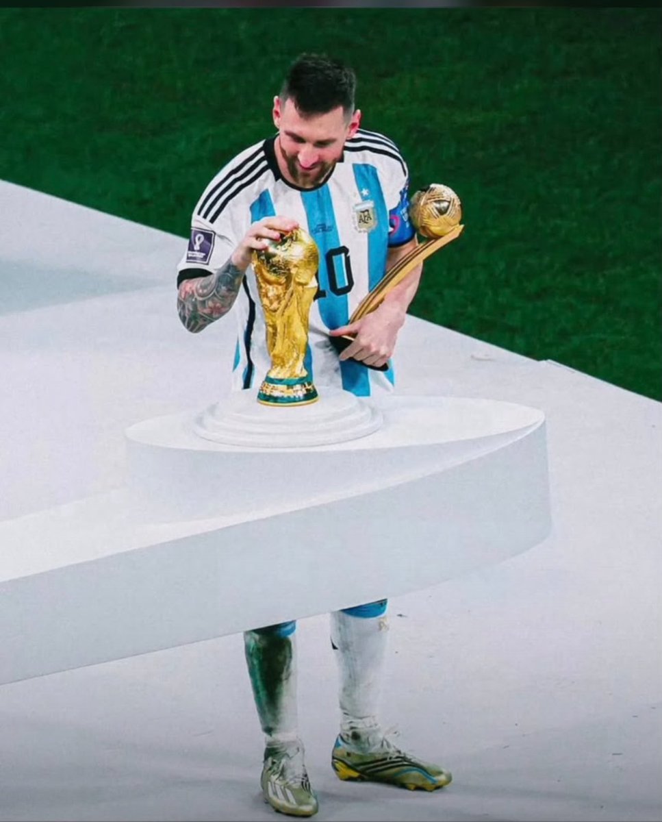 john3602222's tweet photo. 3rd golden ball loading❤️❤️🥶🥶 https://t.co/l1qFnpc9SH