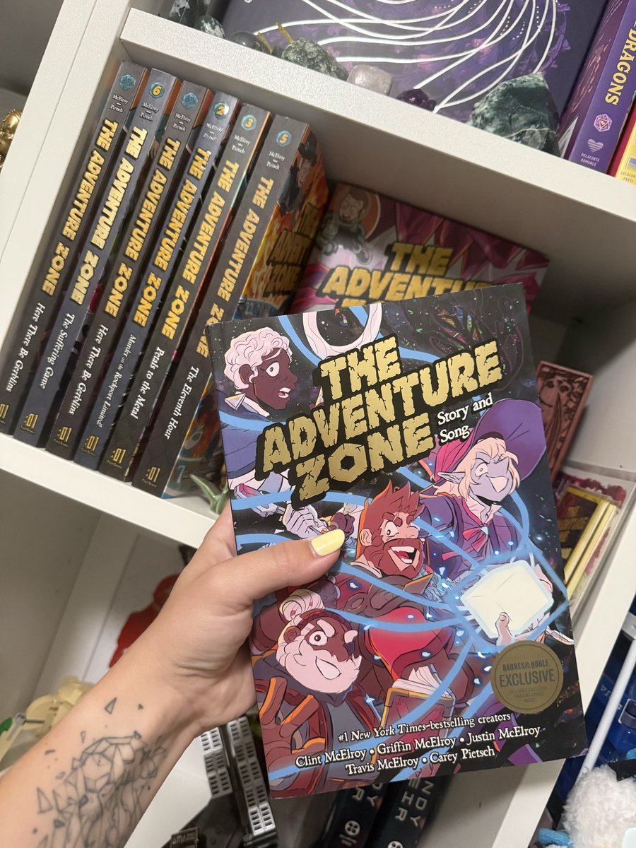 Elocin_712's tweet photo. The final book is here. It’s not everyday an adaptation is everything you could hope and dream for ! #TheZoneCast #TheAdventureZone https://t.co/LbpIfTcL1C