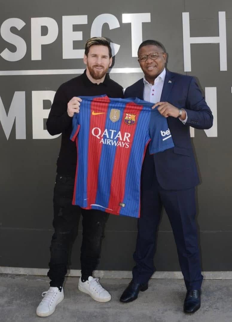 MbalulaFikile's tweet photo. Our generation has seen the best of human courage and determination Lionel Messi. https://t.co/B9D1u5H7ho