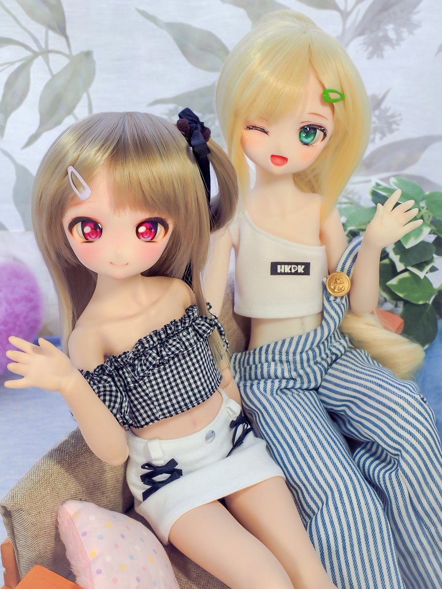 mnpt_uni_chan's tweet photo. ユニ・エル「朝だよ〜♪♪」

前後差あると難しい〜
次はがんばる〜♪
#MIEL服 #ほかぽか服 https://t.co/Qs4RHQkubT