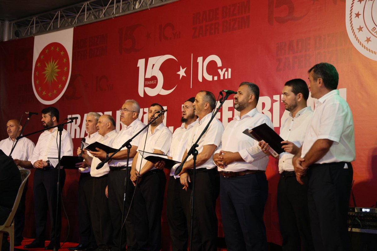 bartinmuftulugu's tweet photo. 📌 Cumhuriyet Meydanı'nda 15 Temmuz Demokrasi ve Milli Birlik Günü Anma Programı Düzenlendi @omerkeskin02  

#15temmuz https://t.co/sub2PDLrme