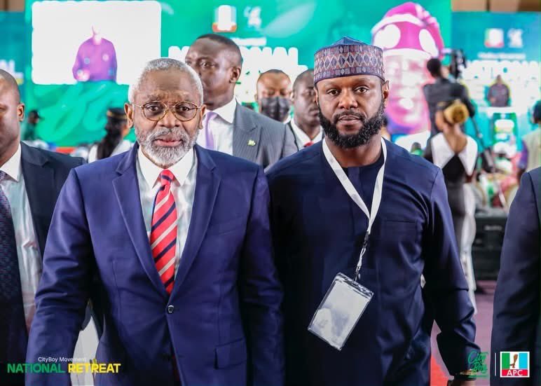 BashirAhmaad's tweet photo. Today, we concluded an intensive three-day retreat for the National and State Directors of the City Boy Movement. In the coming weeks, we will deploy our officers and volunteers across more than 8,000 wards nationwide to engage Nigerians, highlight the achievements of President Bola Tinubu’s administration and mobilize support for his re-election in 2027.