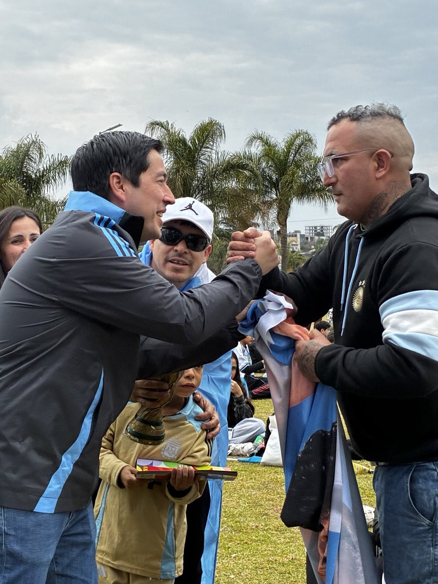 Nardini_Leo's tweet photo. Esta locura, no la trates de entender 🇦🇷❤️
 Celebra Malvinas, celebra Argentina.
¡Gracias Selección por esta alegría!

#VamosArgentina #Argentina #Scaloneta #Mundial #Malvinas https://t.co/50c8Car2LH