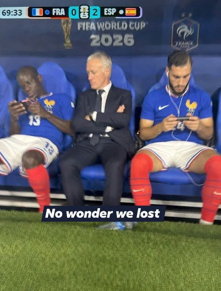 Sport_Buster's tweet photo. French players playing DLS instead concentrating on the game #fifaworldcup https://t.co/yKF6wAyL8R