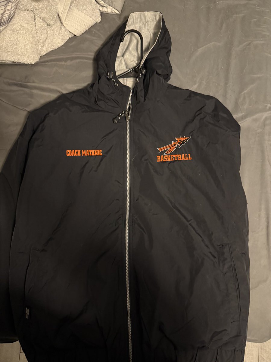 Alexmatanic's tweet photo. Just got in my new X-Grain jacket! Can’t wait for some cold weather. Jacket quality is amazing. Thank you @XGrain_Tom! https://t.co/jChGDUvjv3