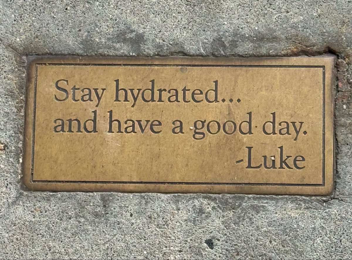 countbookuwu's tweet photo. Thanks Luke https://t.co/5OdutvPh8h