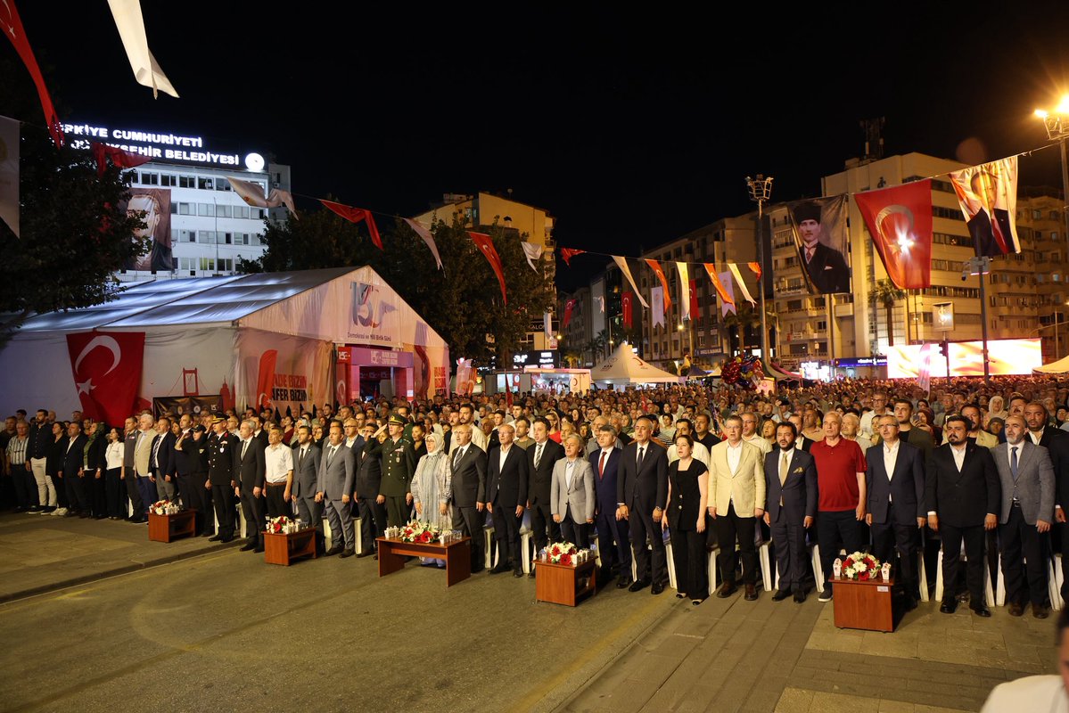 subasiogluMS's tweet photo. İrade bizim, zafer bizim! 🇹🇷

15 Temmuz Demokrasi ve Milli Birlik Günü dolayısıyla güzel Denizli’mizdeki etkinliklerde hemşehrilerimizle tek yürek olduk.

Milletimizin sarsılmaz iradesini ve bağımsızlık sevdasını bir kez daha aynı gururla paylaştık. Vatanımız uğruna canını feda eden aziz şehitlerimizi rahmetle anıyor, kahraman gazilerimize minnetlerimizi sunuyoruz.

Birliğimiz, beraberliğimiz ve demokrasimiz daim olsun!