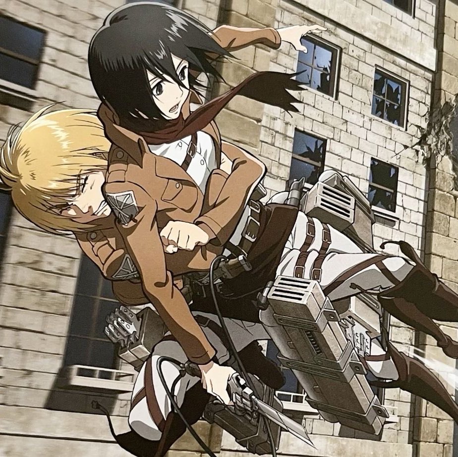 mikasababymama_'s tweet photo. The fact Arumika were each other’s first friend in the modern au shows how strong their bond really is. I hate when ppl say that Eren was the one holding them together when in their next life they found each other first. Their friendship is one of the most genuine things in aot https://t.co/nQzucele85