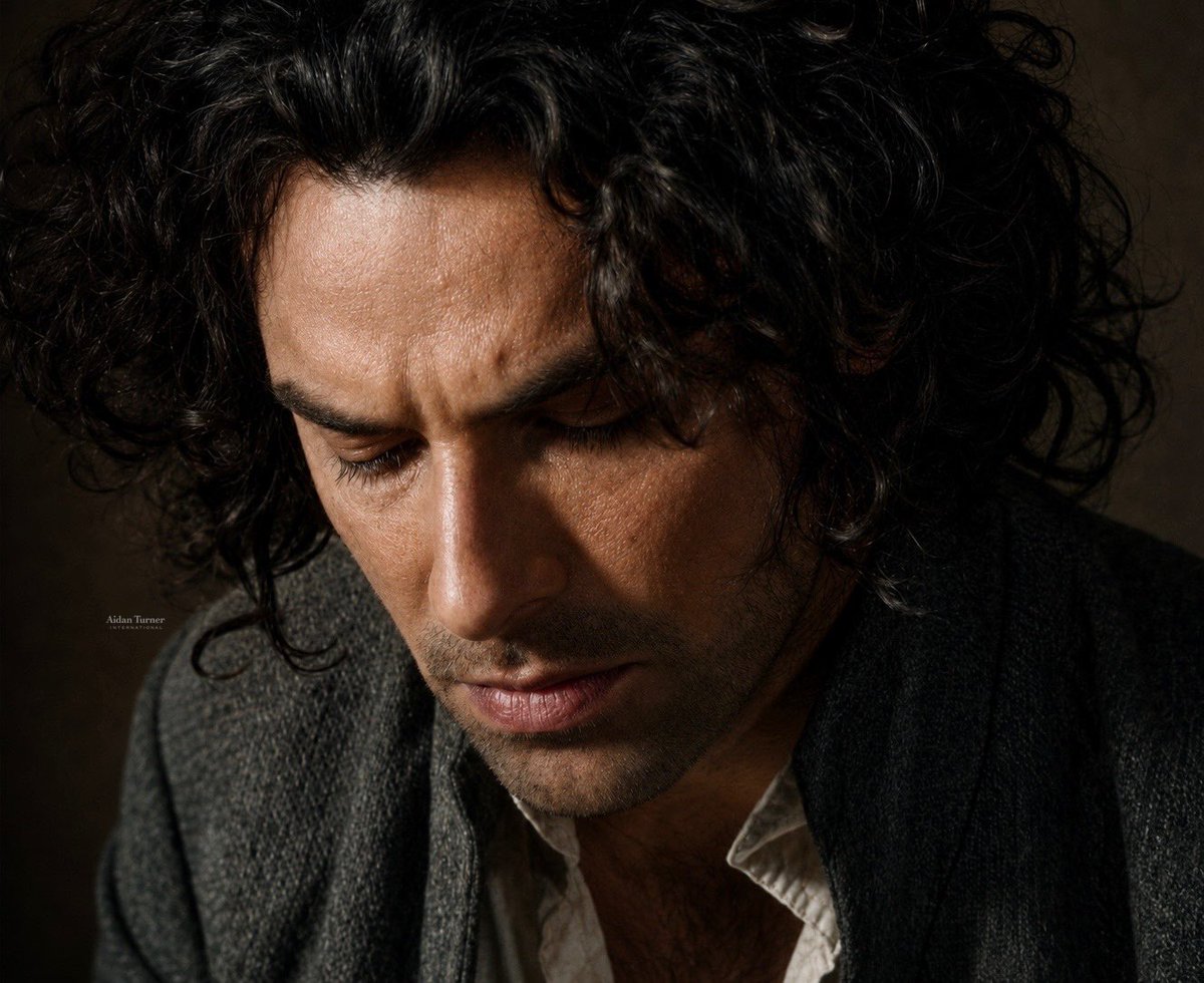 FrancineDupre's tweet photo. Aidan Turner 
Ross Poldark 
My new screenshots and portraits 

His face lends itself beautifully to portraiture, his features, his gaze, his expressions, everything seems naturally made to catch the light and convey emotion

#Aidanturner #Ross #Poldark #Aidanturnerinternational https://t.co/89AX5sjcya