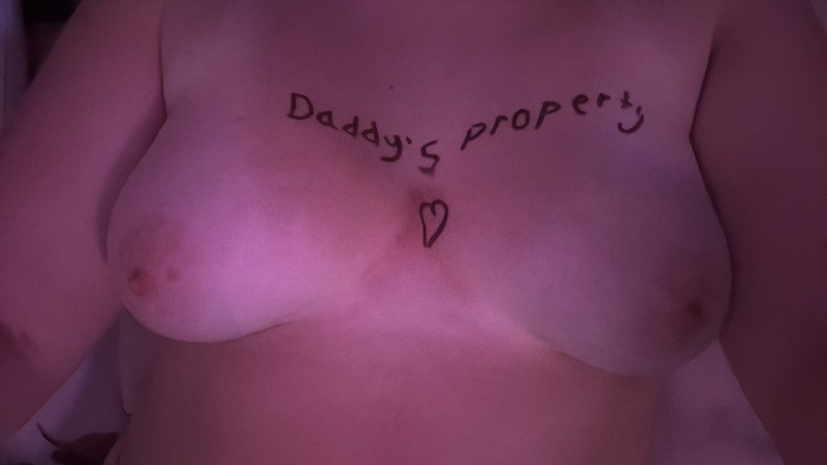 hol2026_'s tweet photo. Need someone to give me degradation and humiliation tasks ❤️ https://t.co/N5hA12B2bb