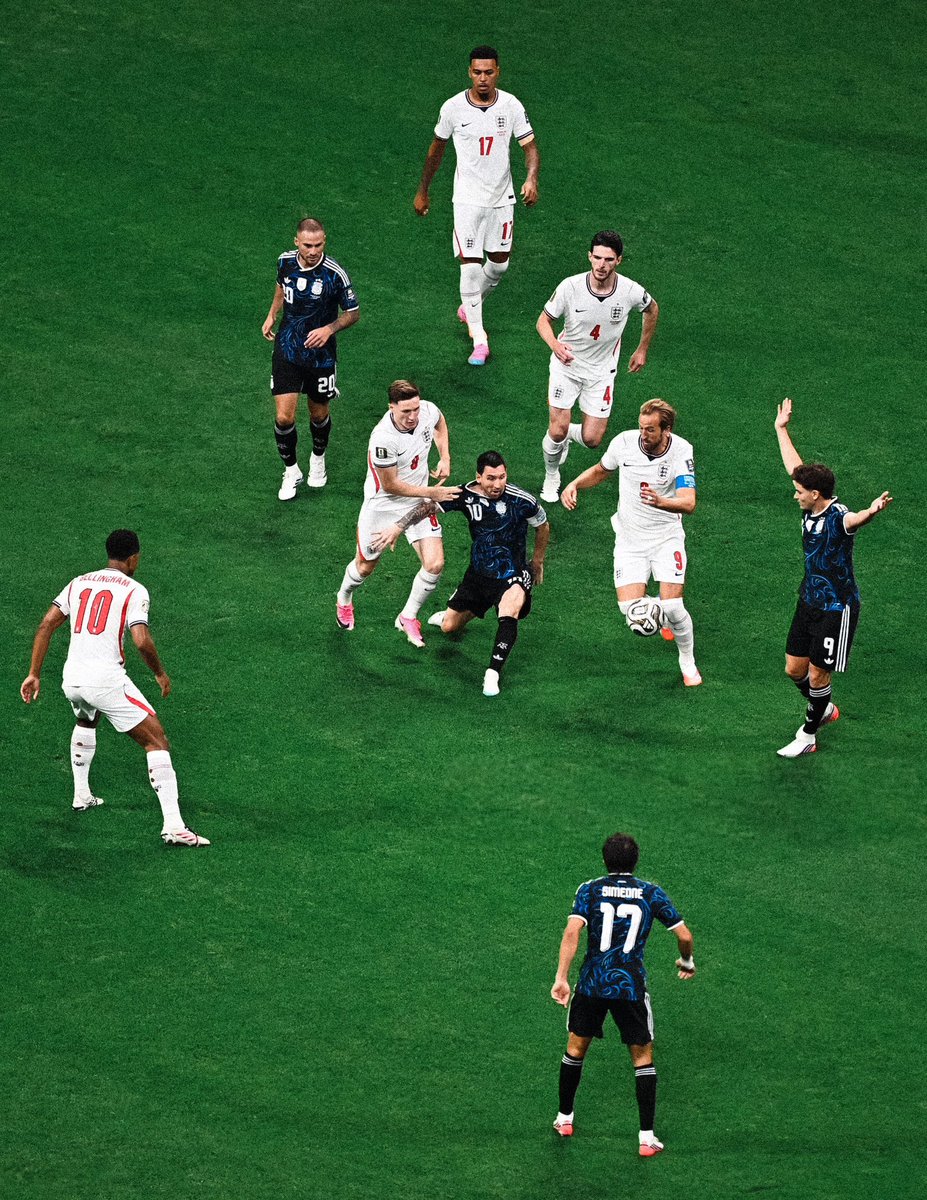 tj1po's tweet photo. Absolute Cinema by Messi🥶🇦🇷🪄 https://t.co/0owtcvkuA0